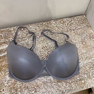 32 DD Victoria Secret silver bra